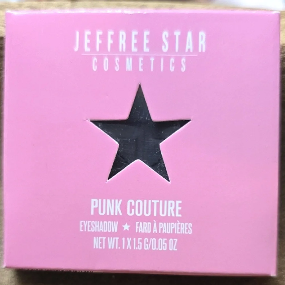 💙 Jeffree Star Punk Couture Eyeshadow•NEW